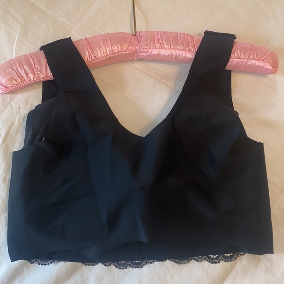 NEW Bra Goddess Plus Size 38 C 40 D Black Lace front bra -no hooks - smooth back - Picture 5 of 7